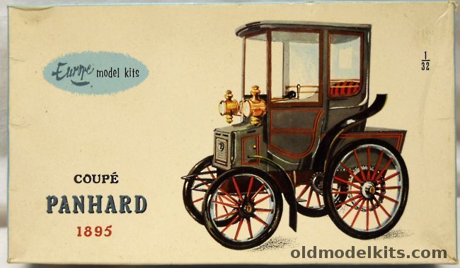 Verneuil 1/32 Panhard Coupe de Ville 1895 - Panhard et Levassor Coupe - Europe Model Kits Issue plastic model kit